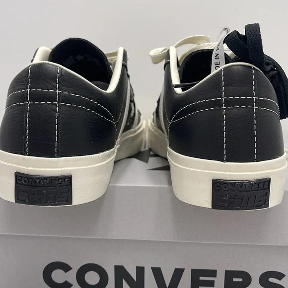 Converse WMNS ONE STAR ACADEMY PRO OX
BLACK/EGRET/EGRET A08501C Sneakers - Picture 13 of 16
